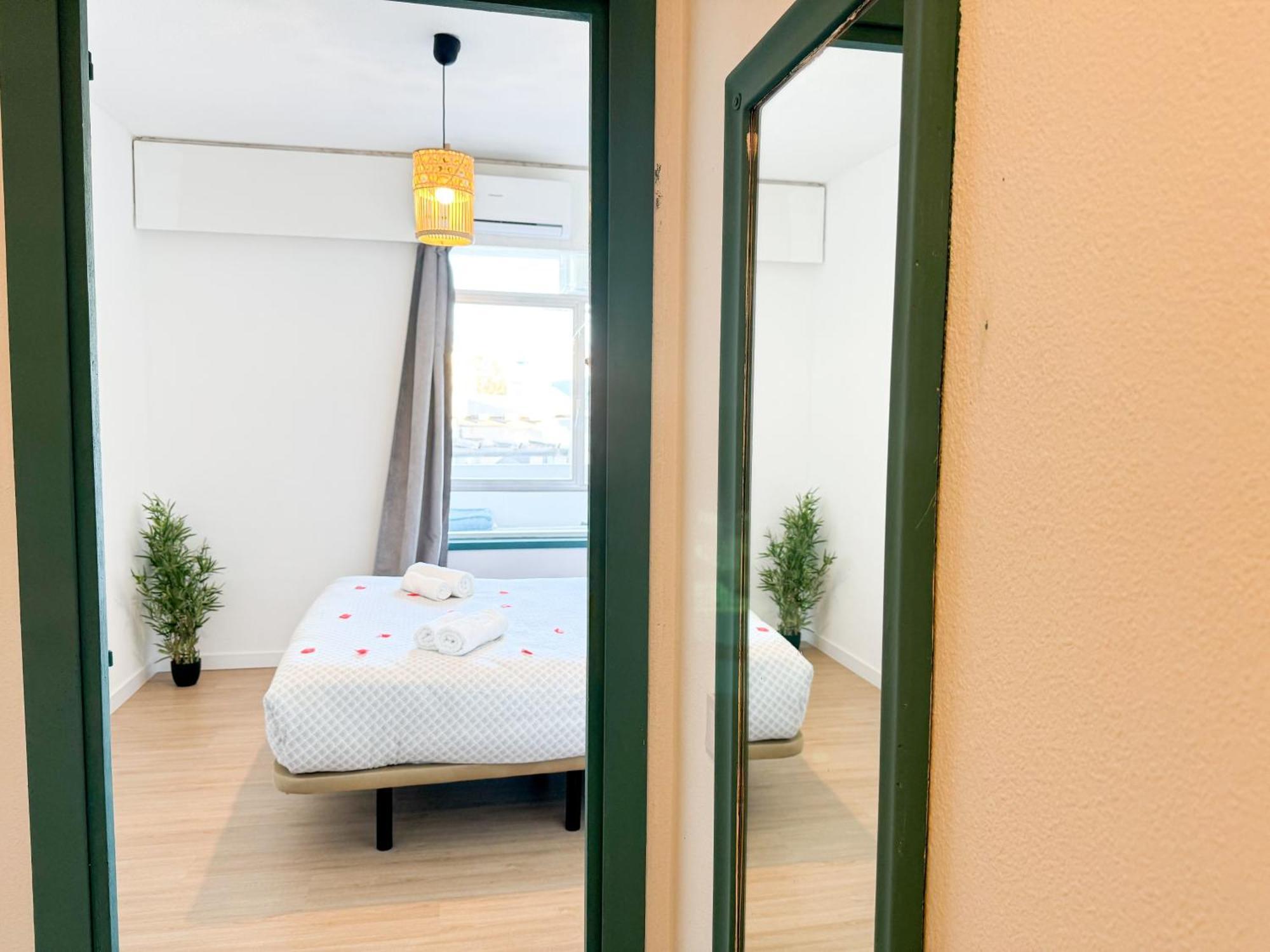 The Secret Of Torremolinos Comotucasa Eksteriør billede